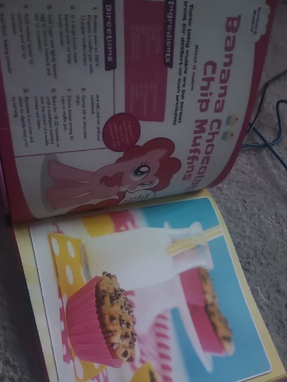 My Little Pony Pink Baking Book with Rainbow Cake Art - Picture 3 of 5